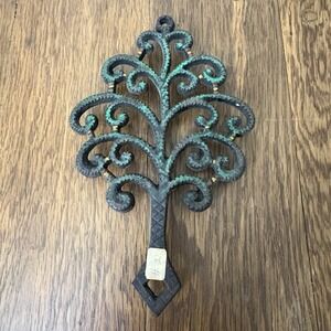 Vintage Wilton Tree Of Life Cast Iron Trivet